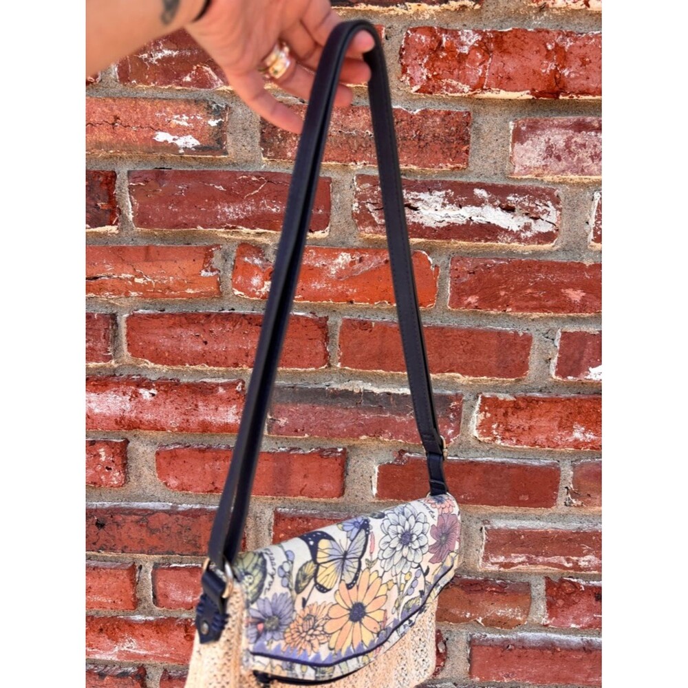 Sakroots Spring Butterfly Flowers Garden Jute Cross Body or Small Shoulder Bag - Picture 5 of 9